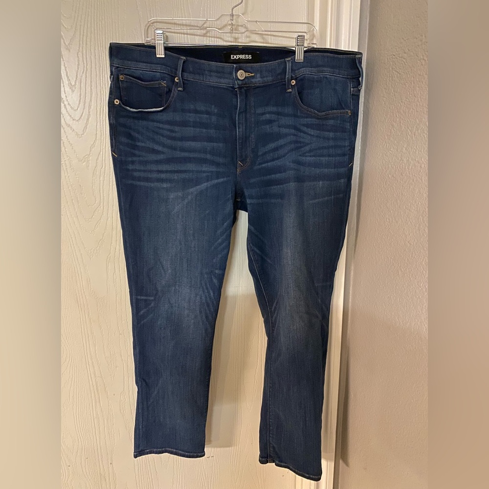 Jeans. Size 18 short.